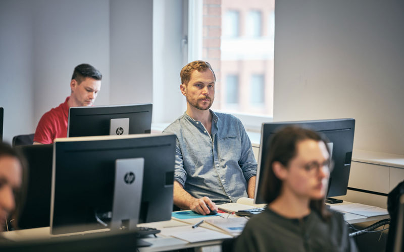 Multiplex: A tailored approach enhancing best practice standards & skills across a large workforce